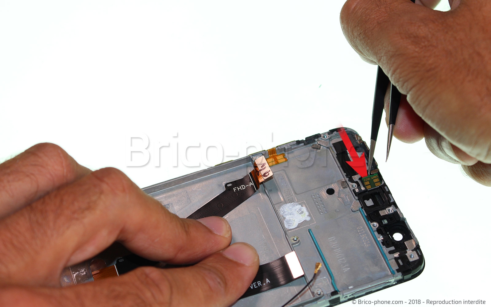 Changement d'écran (vitre+LCD) sur P Smart 2018 photo 3