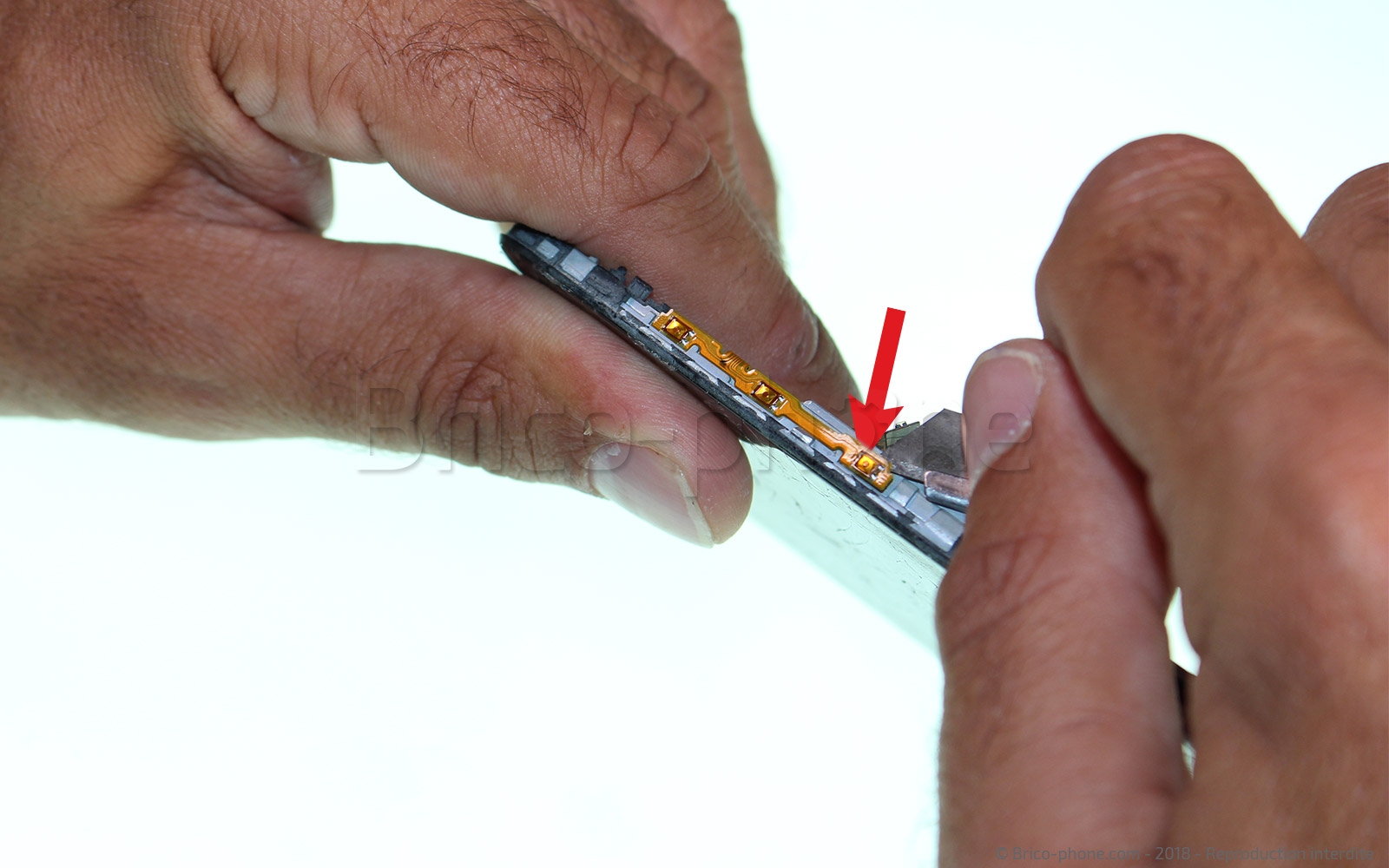 Changement d'écran (vitre+LCD) sur P Smart 2018 photo 1