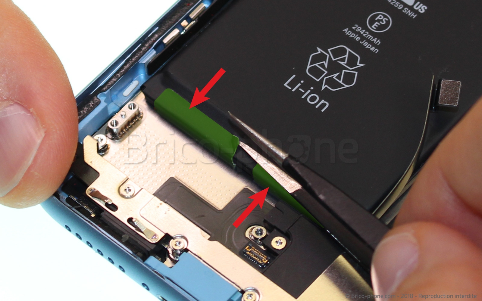 Changement de batterie sur iPhone XR photo 1
