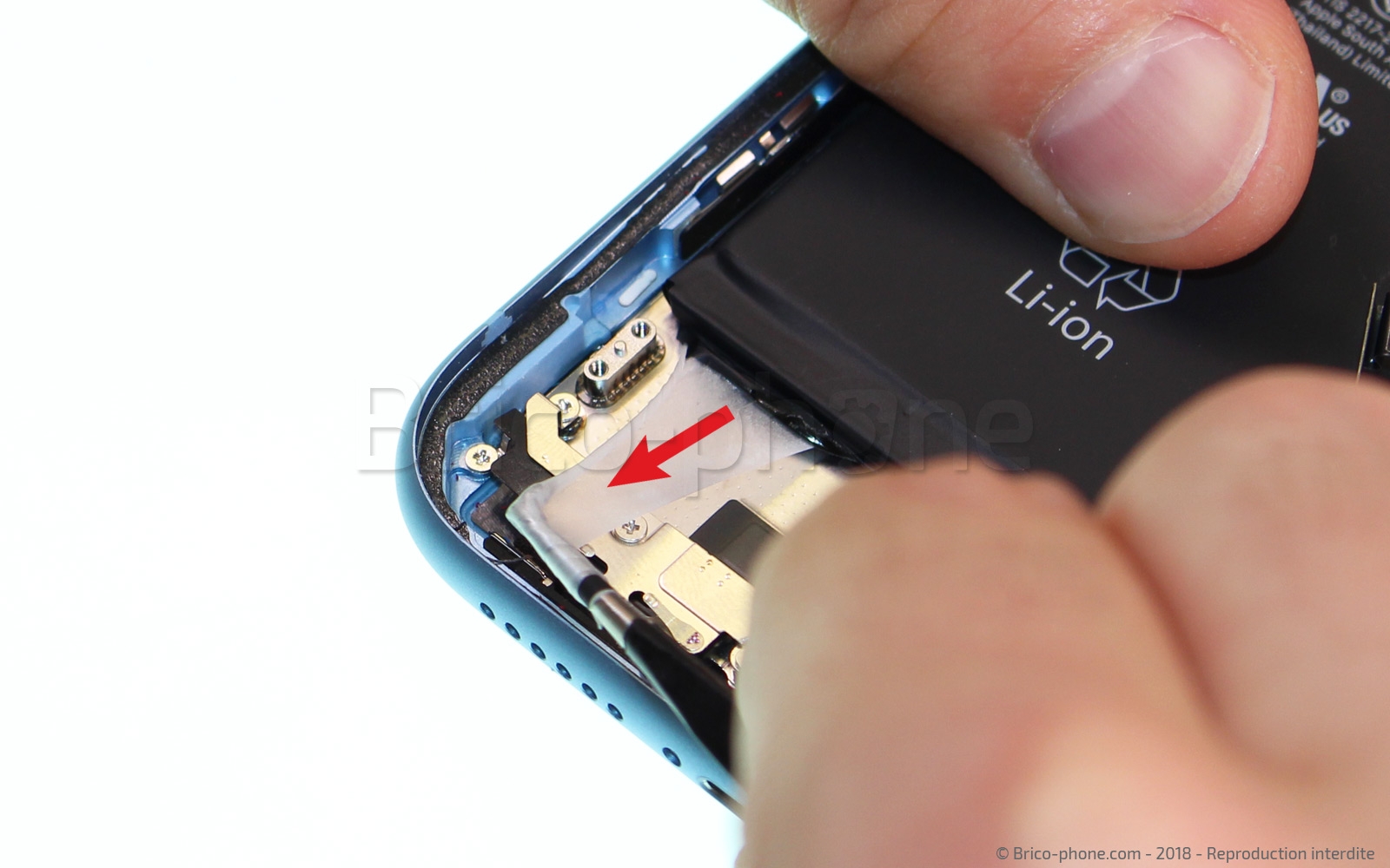 Changement de batterie sur iPhone XR photo 3