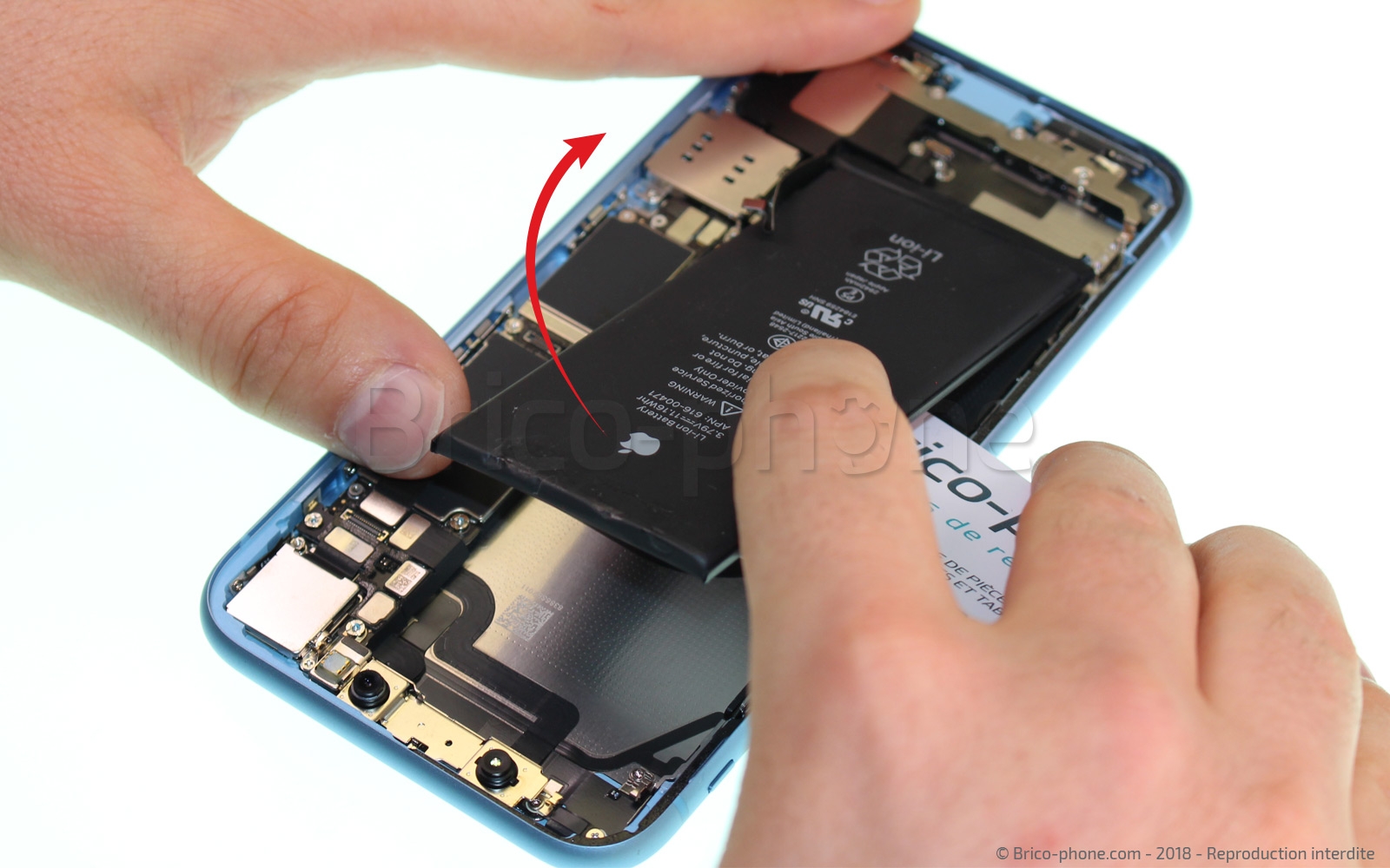 Changement de batterie sur iPhone XR photo 2