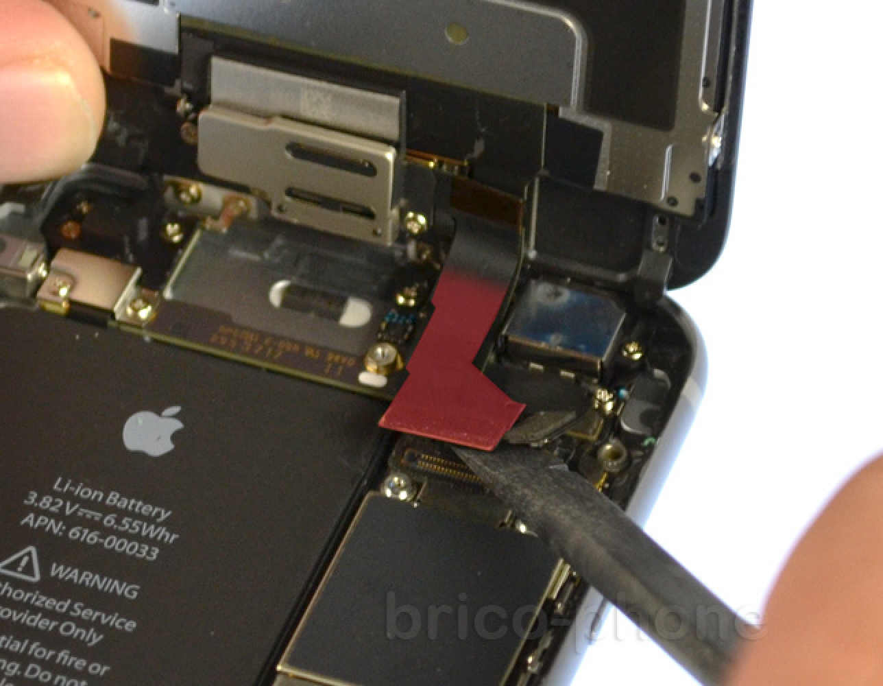 Changement de batterie sur iPhone 6S photo 2