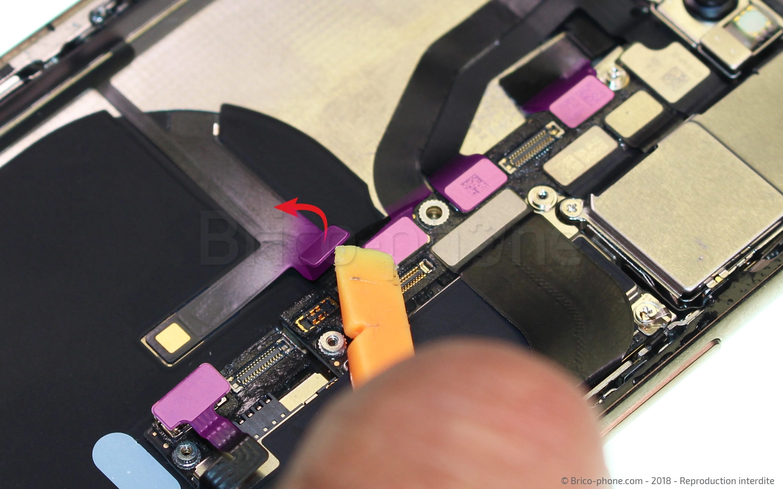 Changement d'antenne réseau GSM sur iPhone XS photo 2
