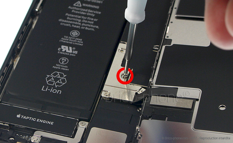 Changement de batterie sur iPhone 8 photo 2