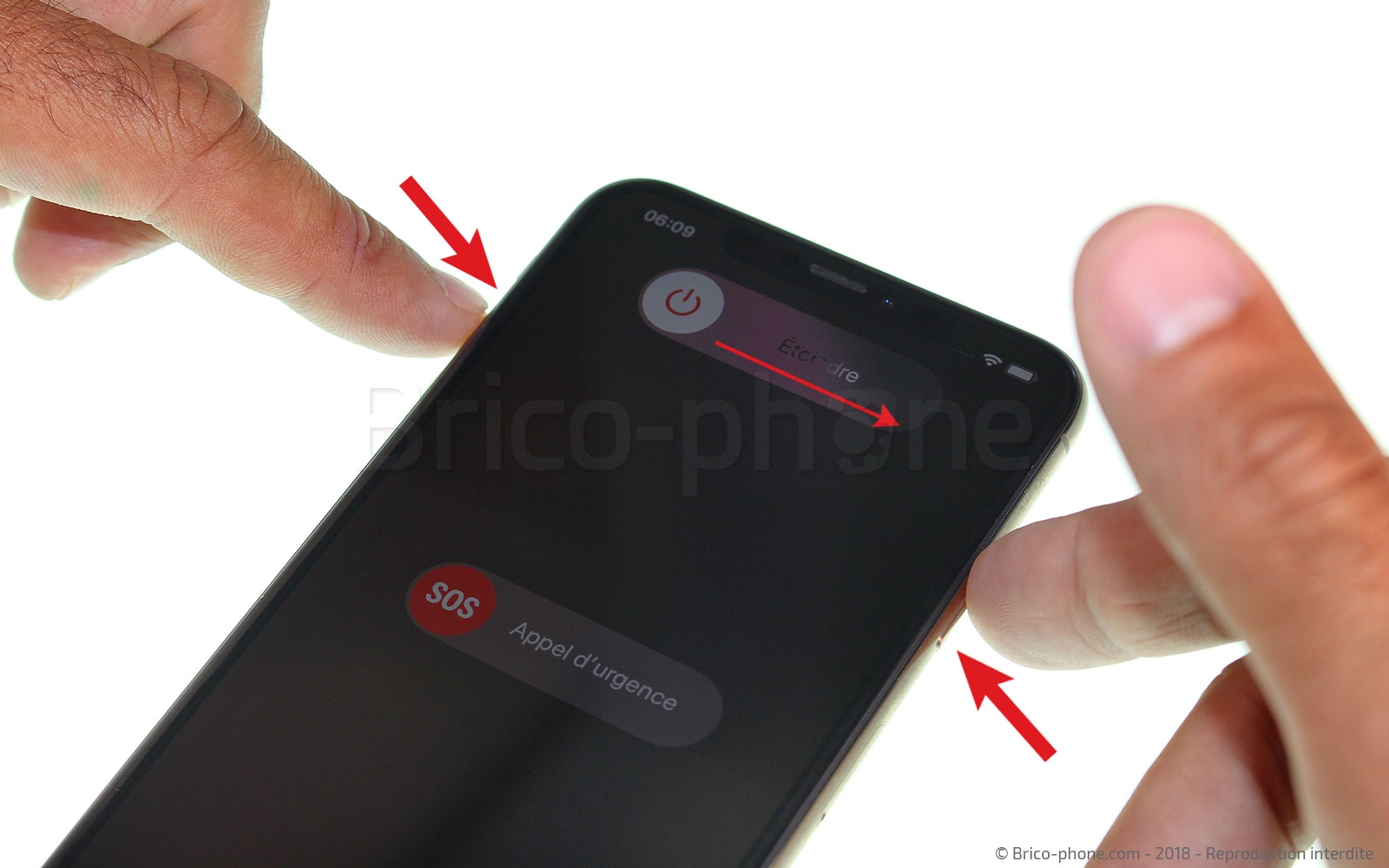 Changement du connecteur de charge sur iPhone XS Max photo 1