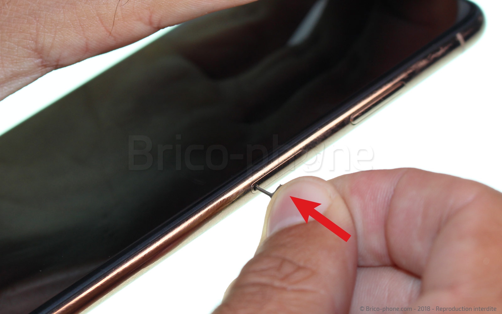 Changement du connecteur de charge sur iPhone XS Max photo 2