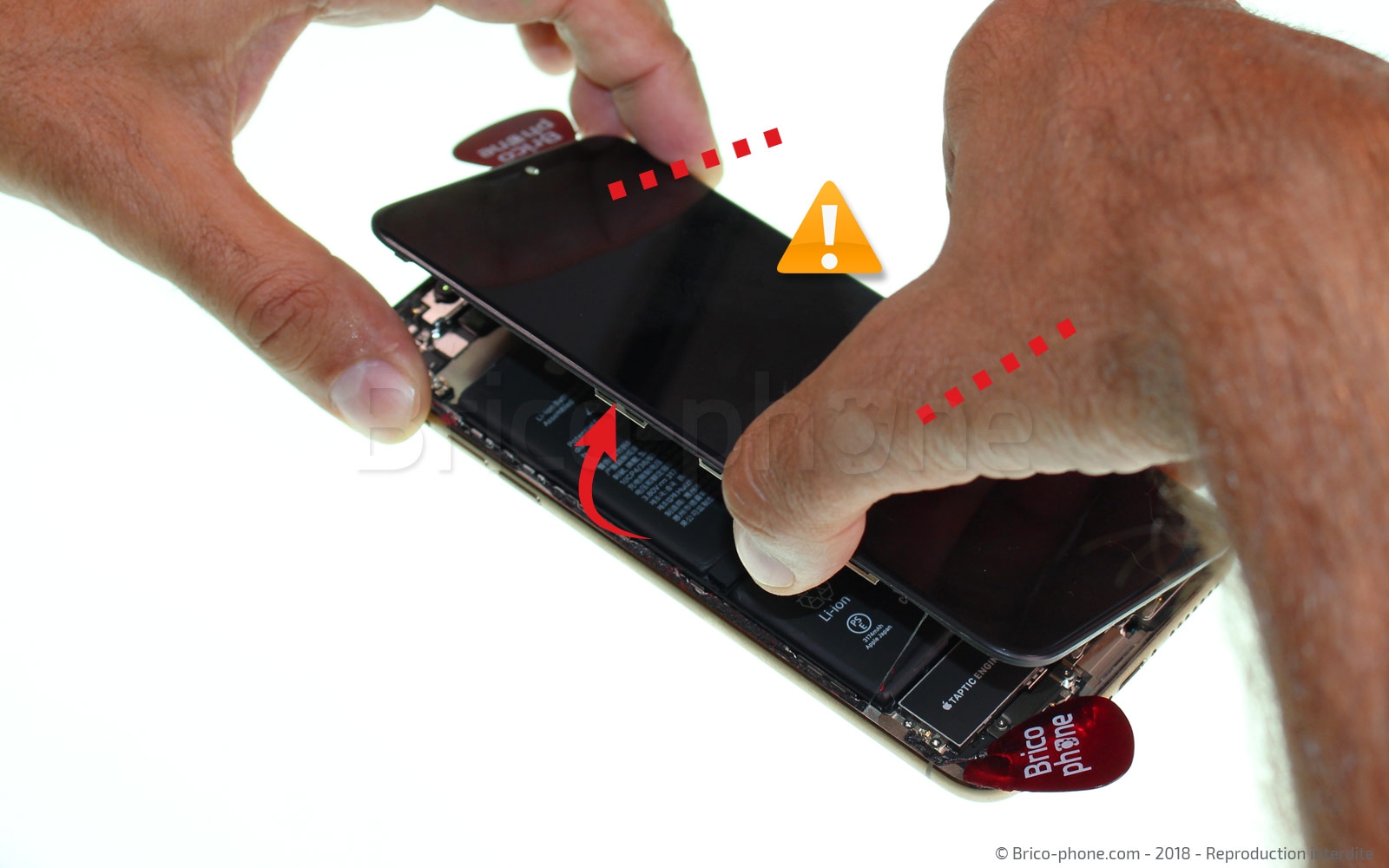 Changement du connecteur de charge sur iPhone XS Max photo 3