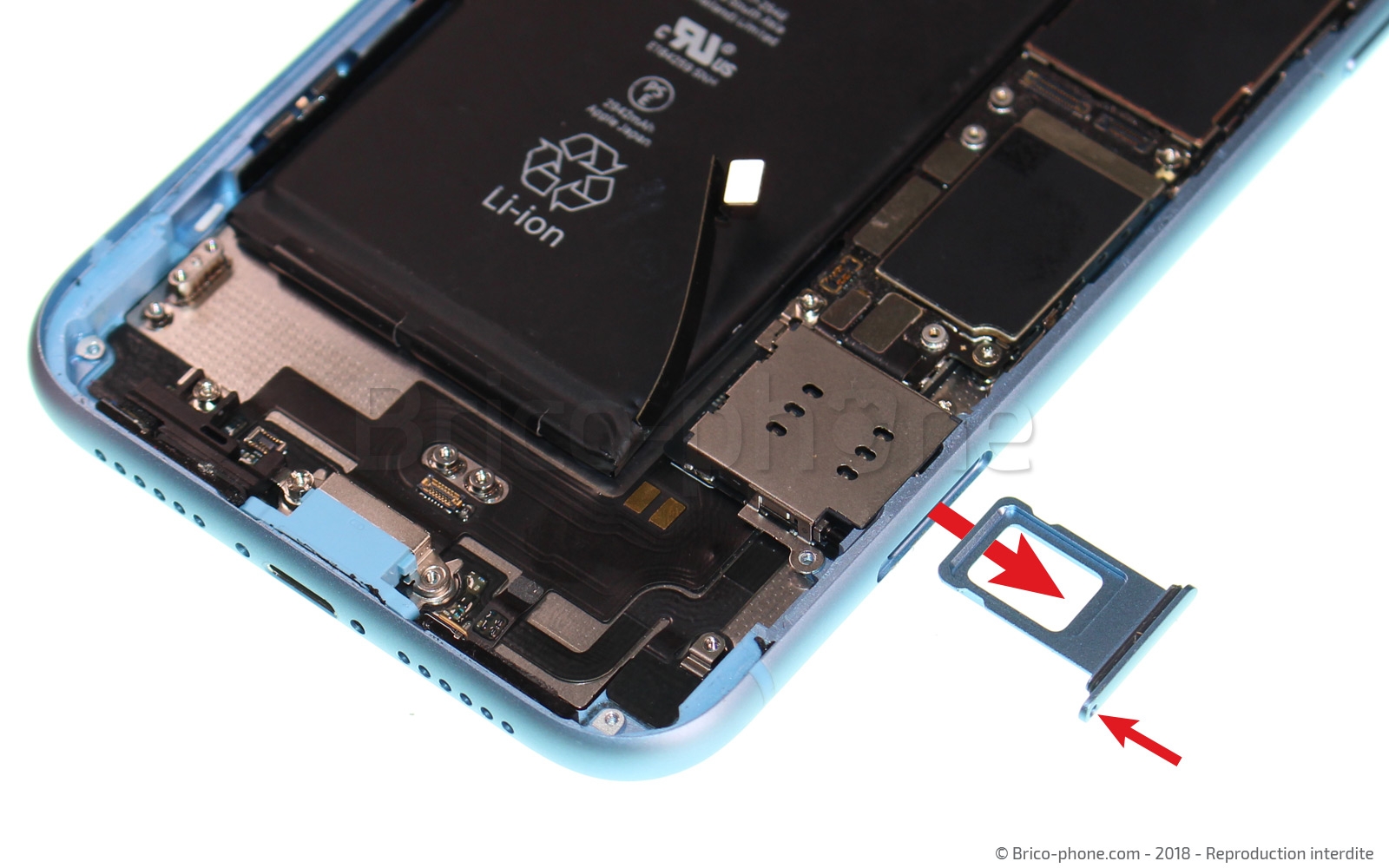 Changement du connecteur de charge sur iPhone XR photo 1