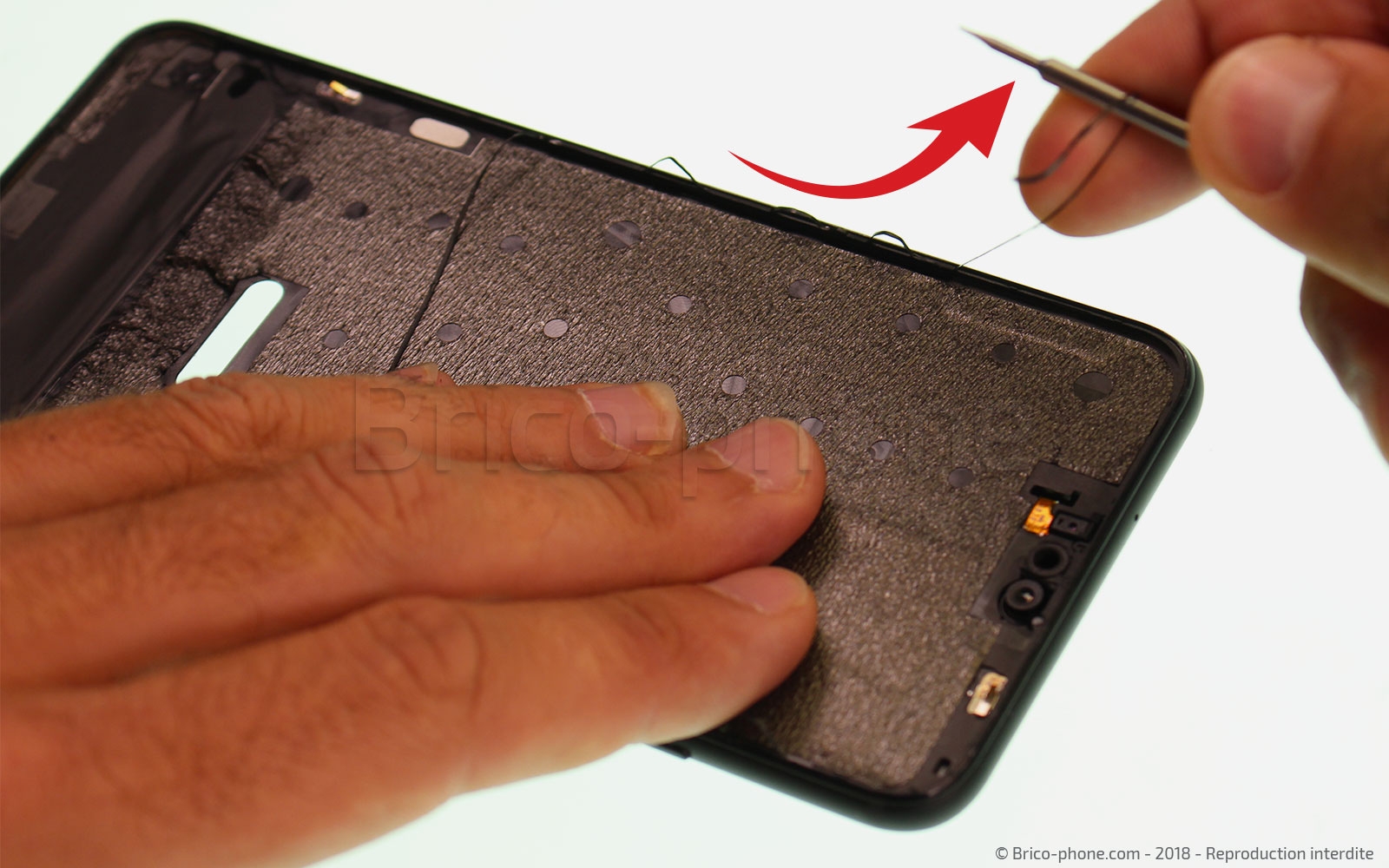 Changement d'écran (vitre+LCD) sur Honor 8X photo 2