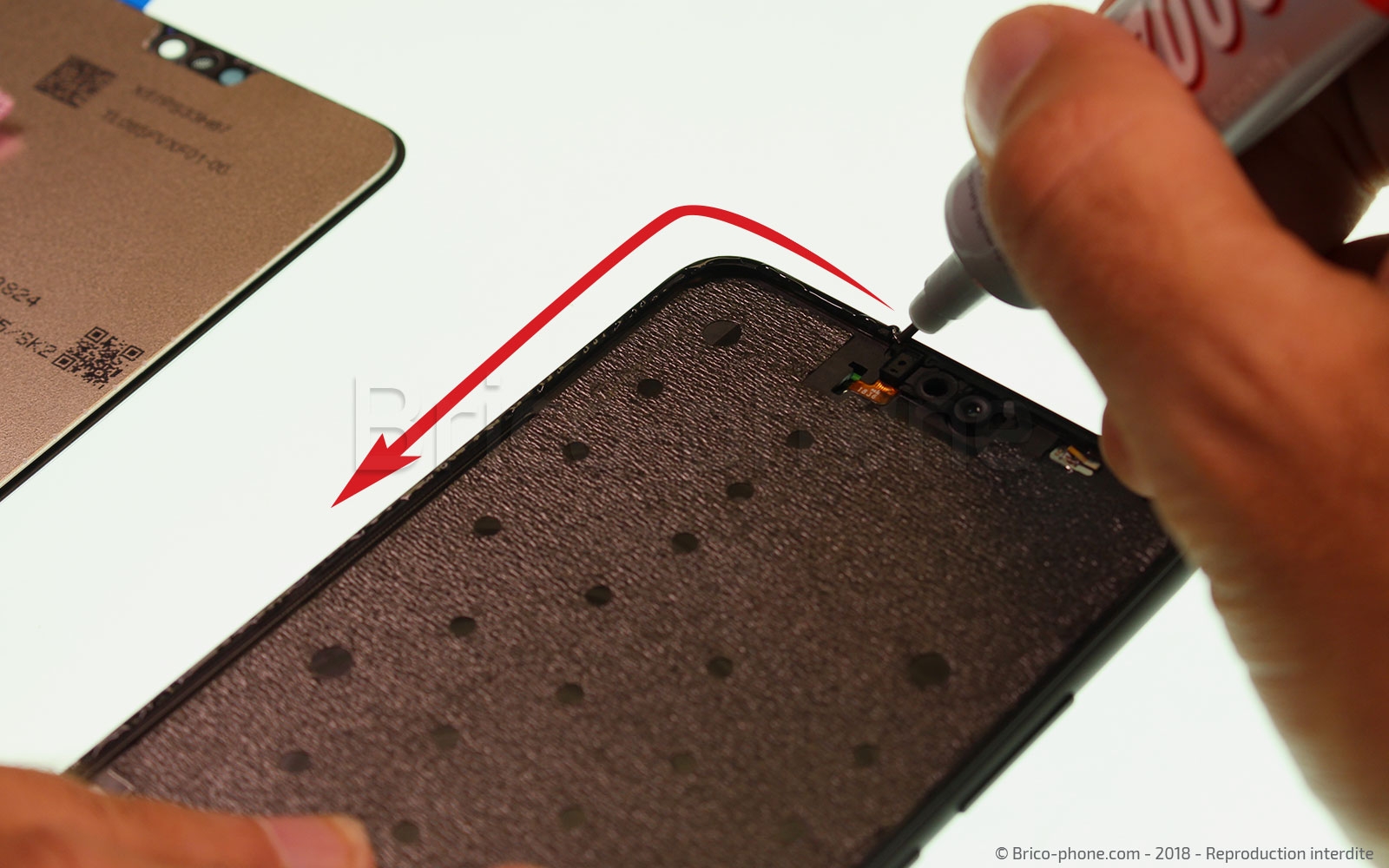 Changement d'écran (vitre+LCD) sur Honor 8X photo 3