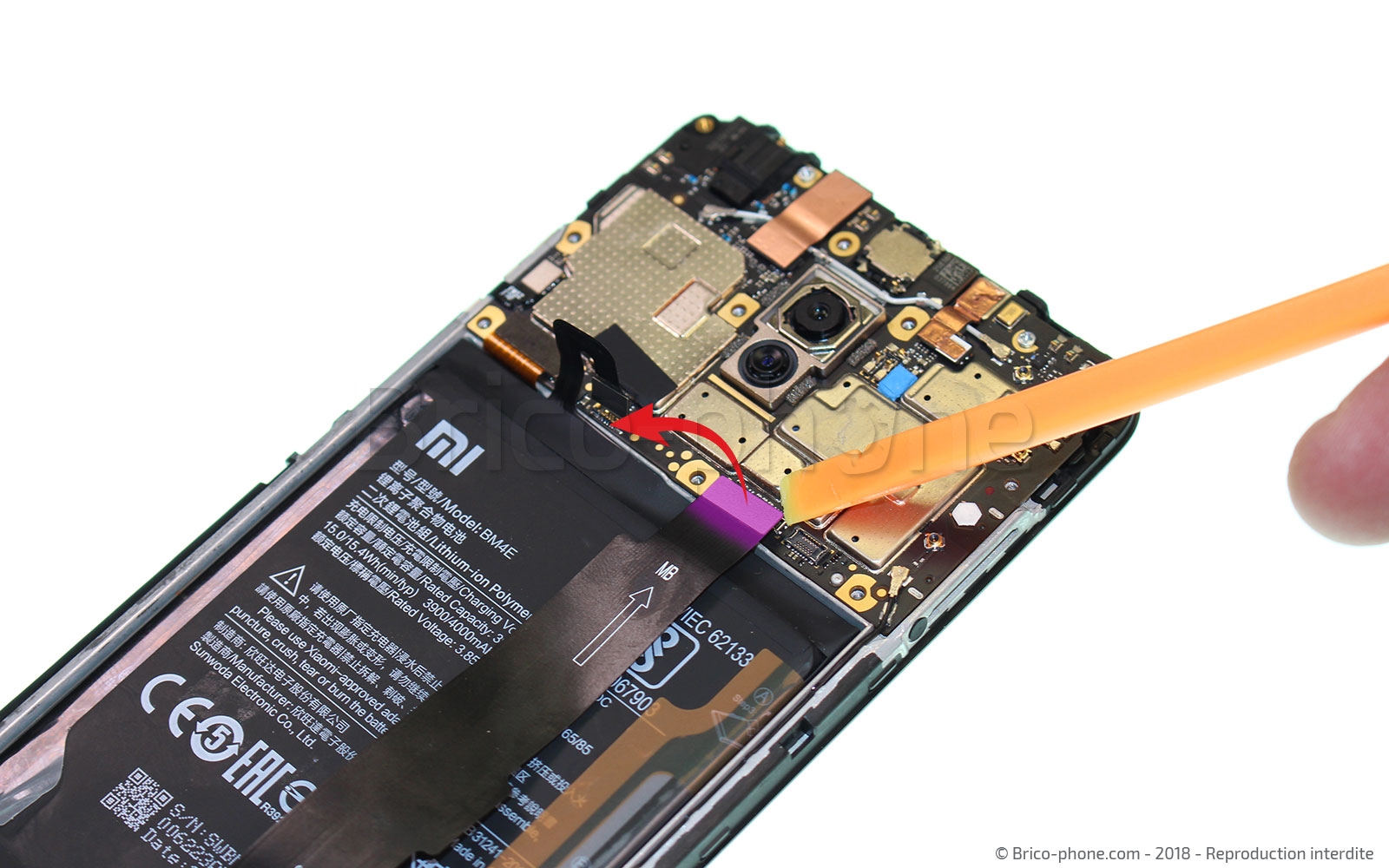 Changement d'écran (vitre+LCD) sur Pocophone F1 photo 1