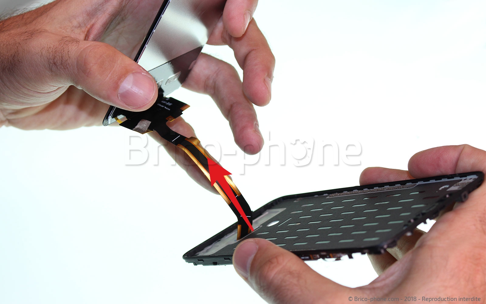 Changement d'écran (vitre+LCD) sur Pocophone F1 photo 3