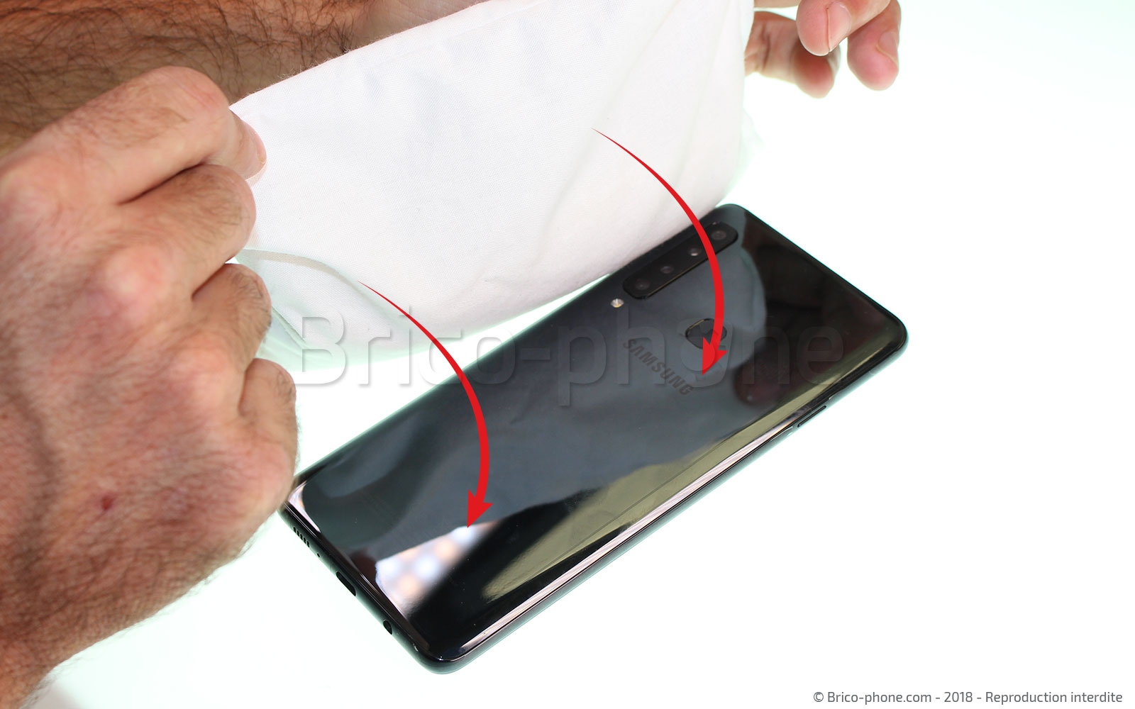 Changement de batterie sur Galaxy A9 2018 photo 2