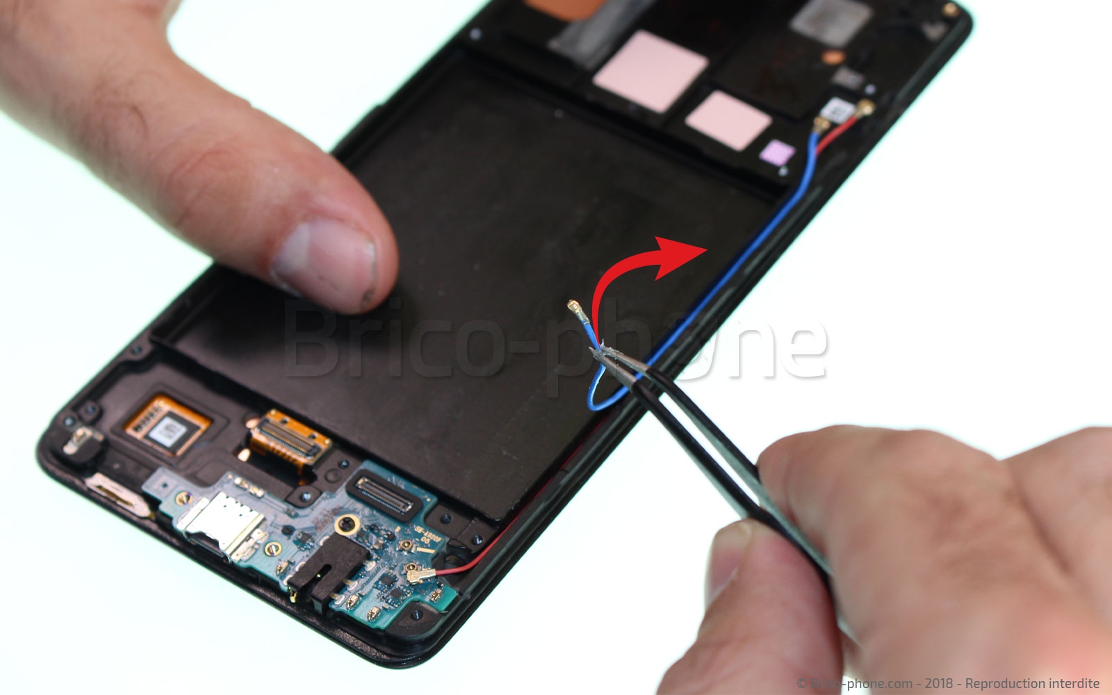 Changement de bloc écran sur Galaxy A9 2018 photo 2