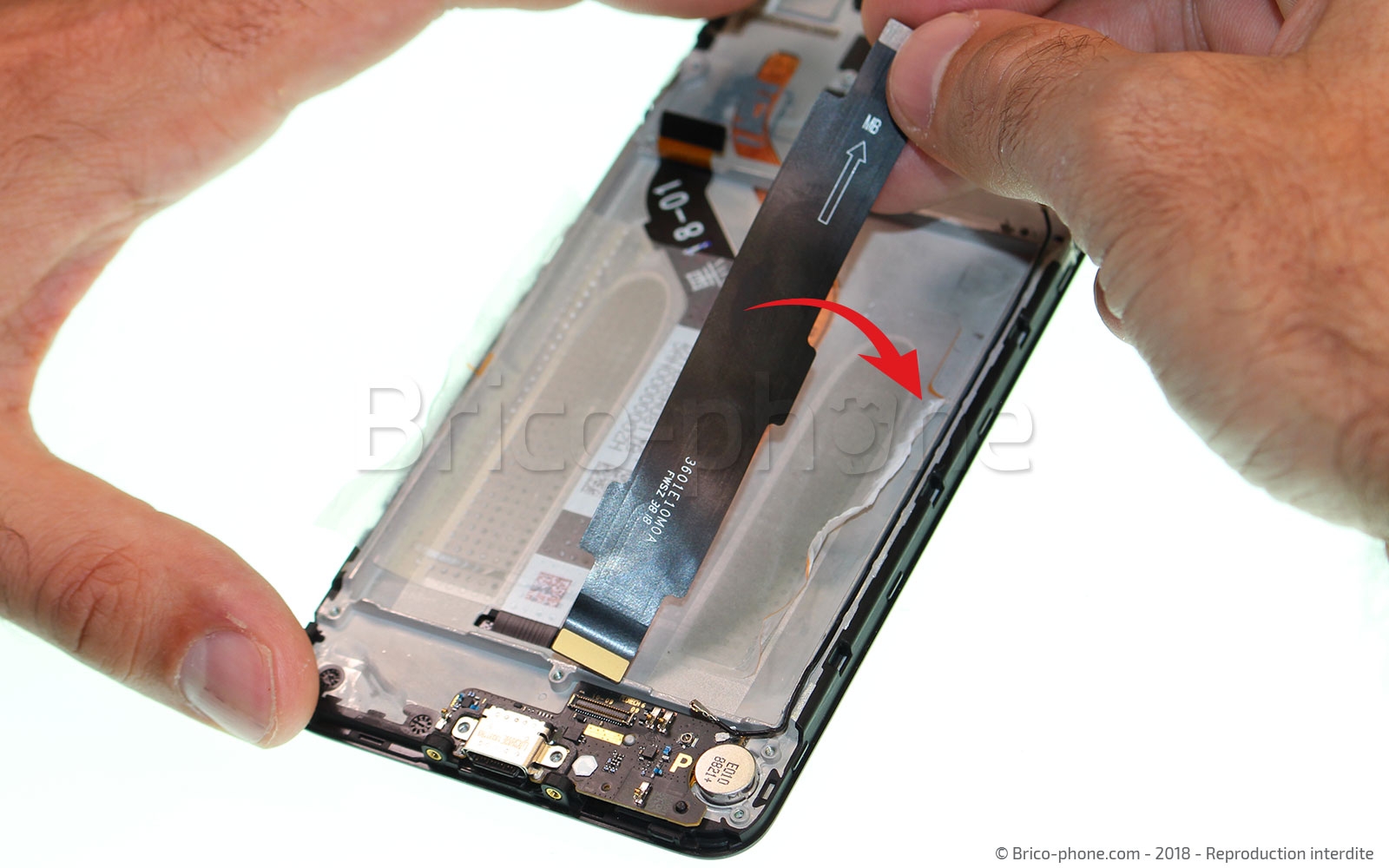 Guide de démontage sur Pocophone F1 photo 2