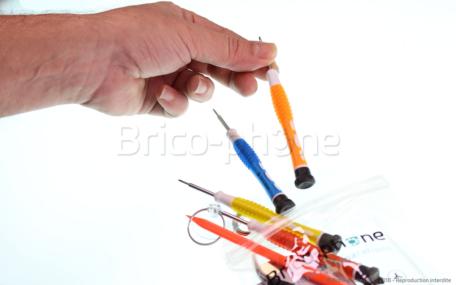 Changement du connecteur de charge sur Pocophone F1 photo 2