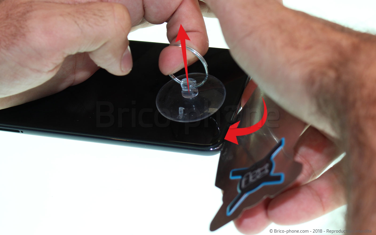 Changement du connecteur de charge sur Pocophone F1 photo 3