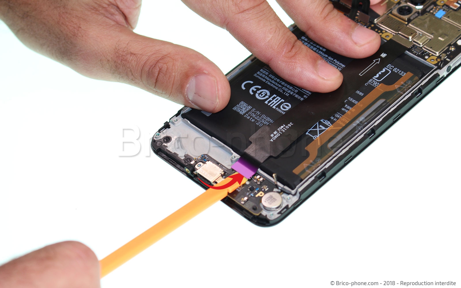 Changement du connecteur de charge sur Pocophone F1 photo 2