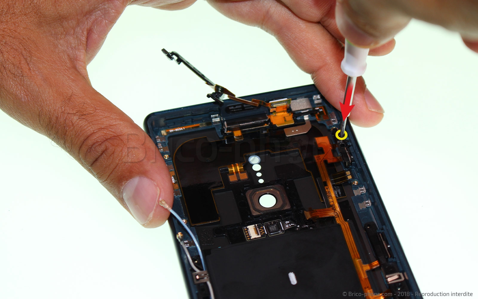 Démontage complet  sur Xperia XZ2 photo 1