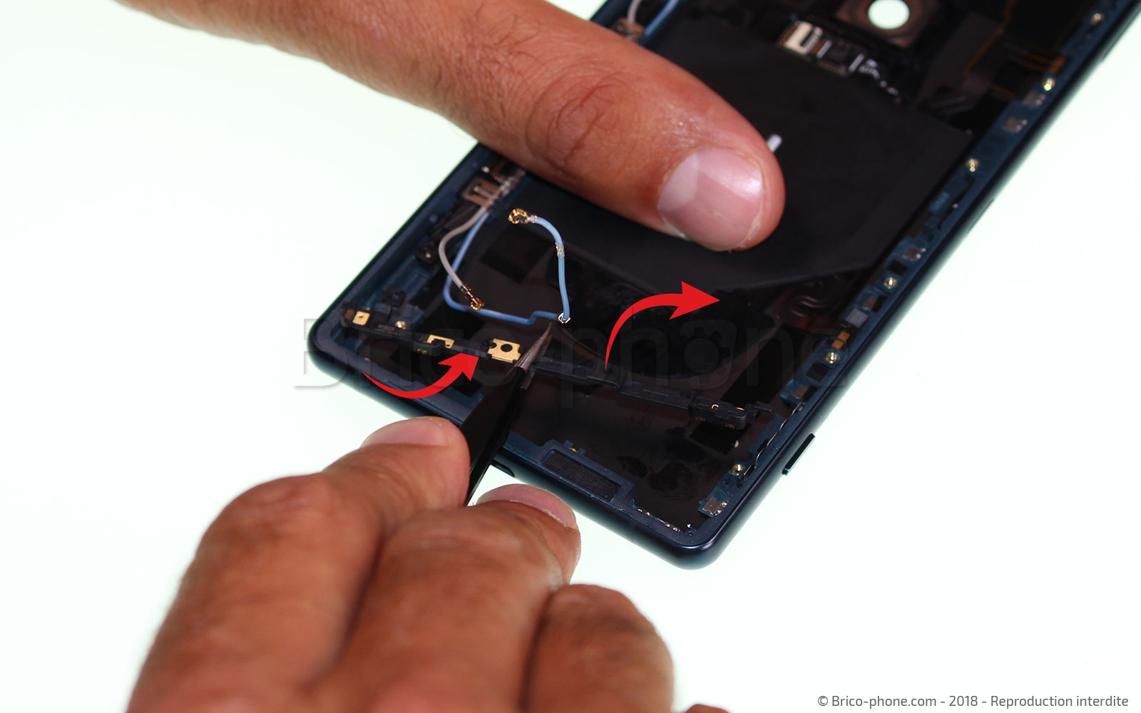 Démontage complet  sur Xperia XZ2 photo 1
