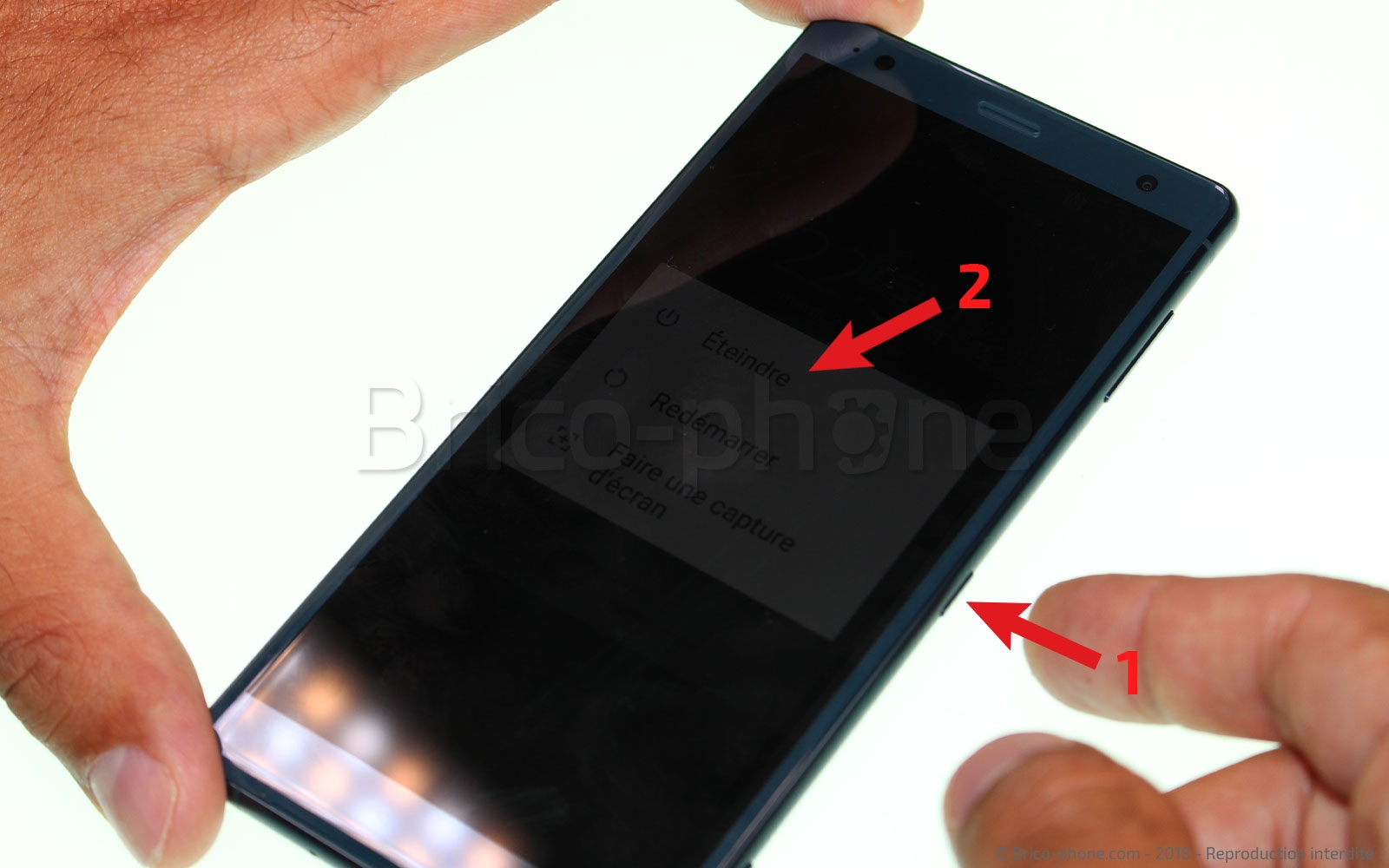 Changement de bloc haut-parleur externe sur Xperia XZ2 photo 1