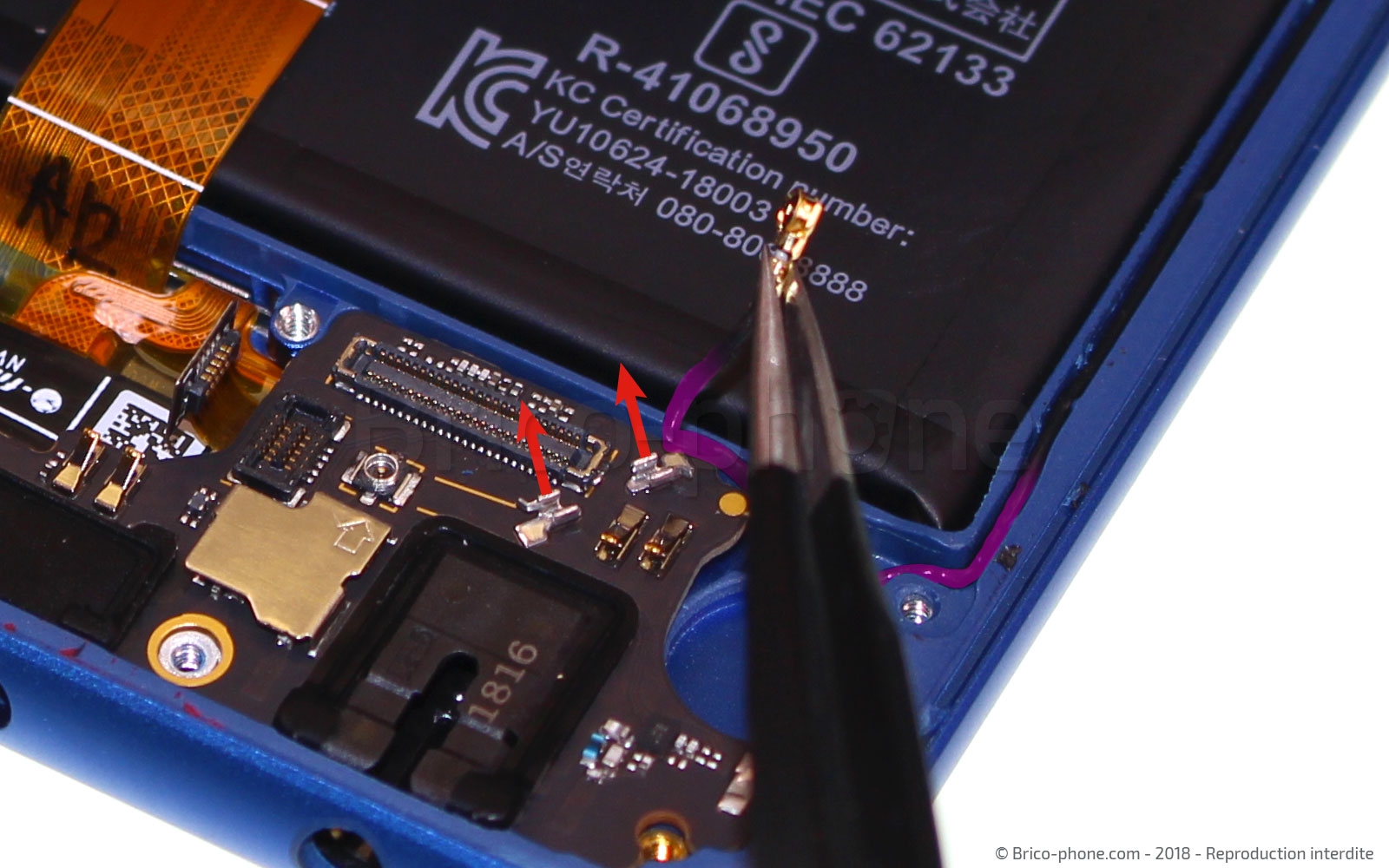 Changement de bloc écran avec batterie sur Honor 10 photo 4