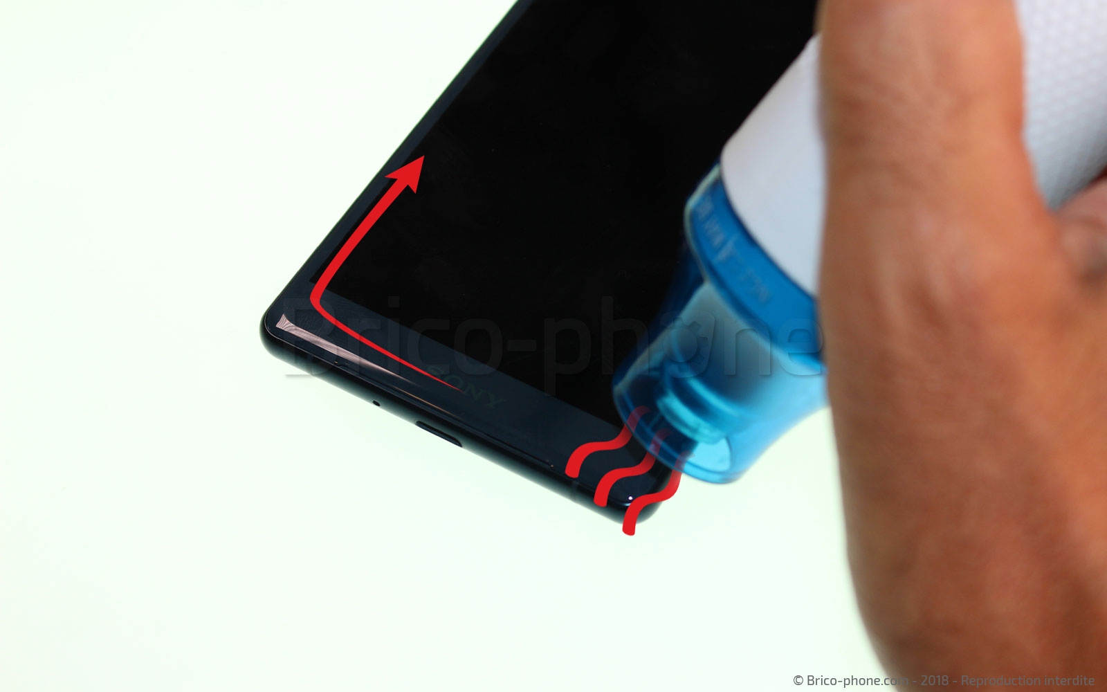 Changement de micro sur Xperia XZ2 photo 1