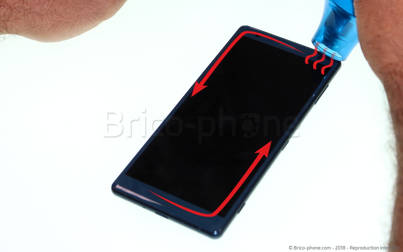 Changement de micro sur Xperia XZ2 photo 2