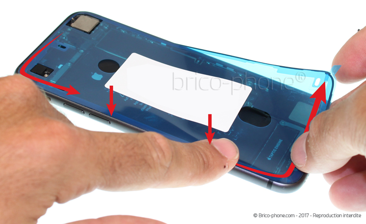 Changement du connecteur de charge sur iPhone 8 photo 1