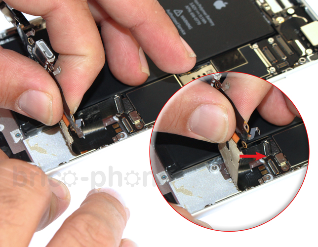 Changement du connecteur de charge sur iPhone 6 Plus photo 1