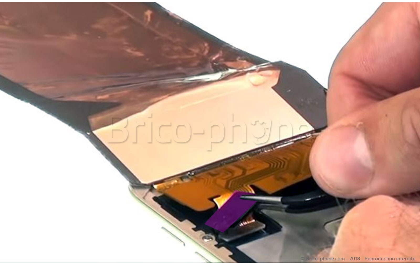 Changement d'écran (vitre+AMOLED sans châssis) sur Galaxy J7 2017 photo 2