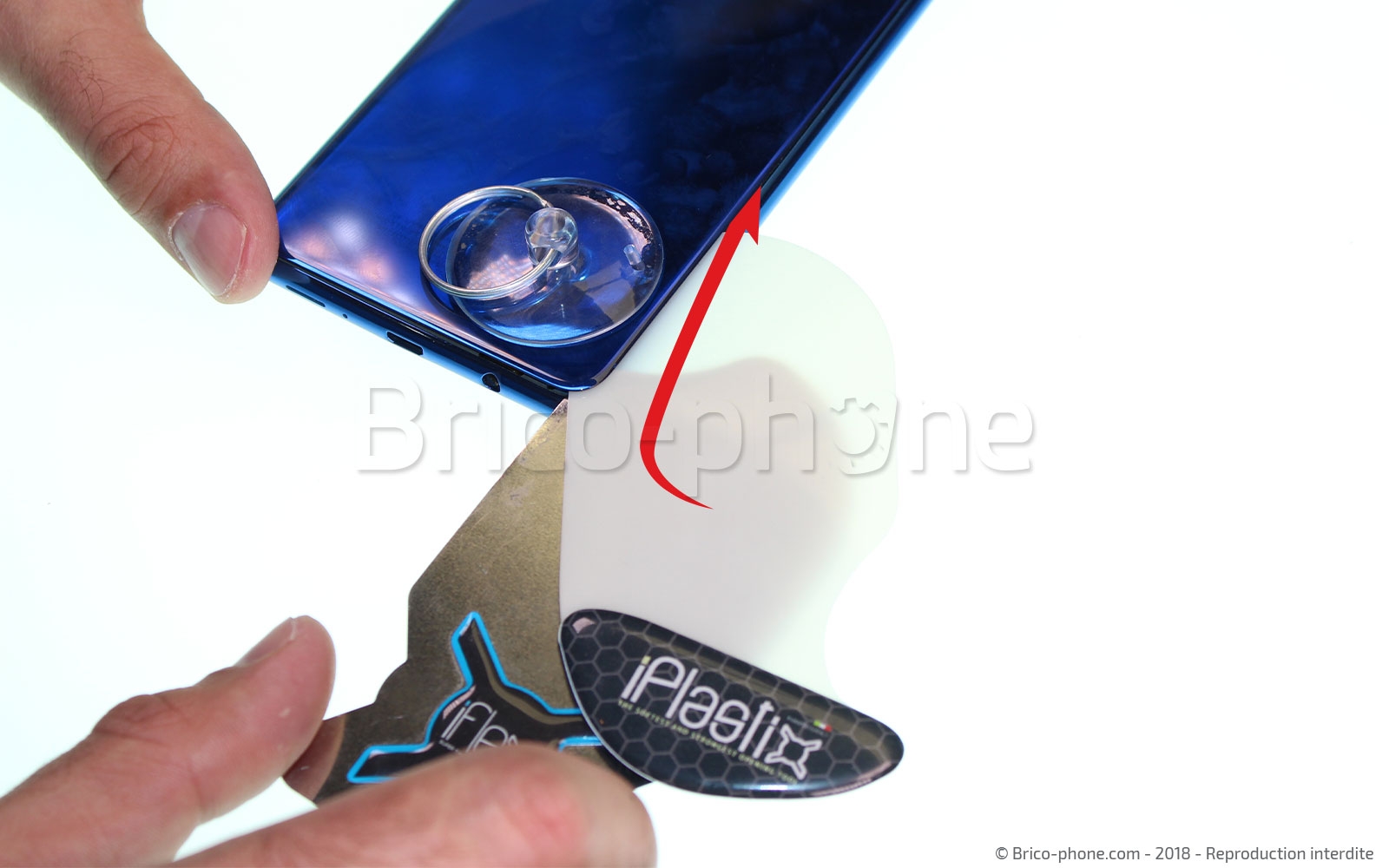 Changement de batterie sur Galaxy A7 2018 photo 2