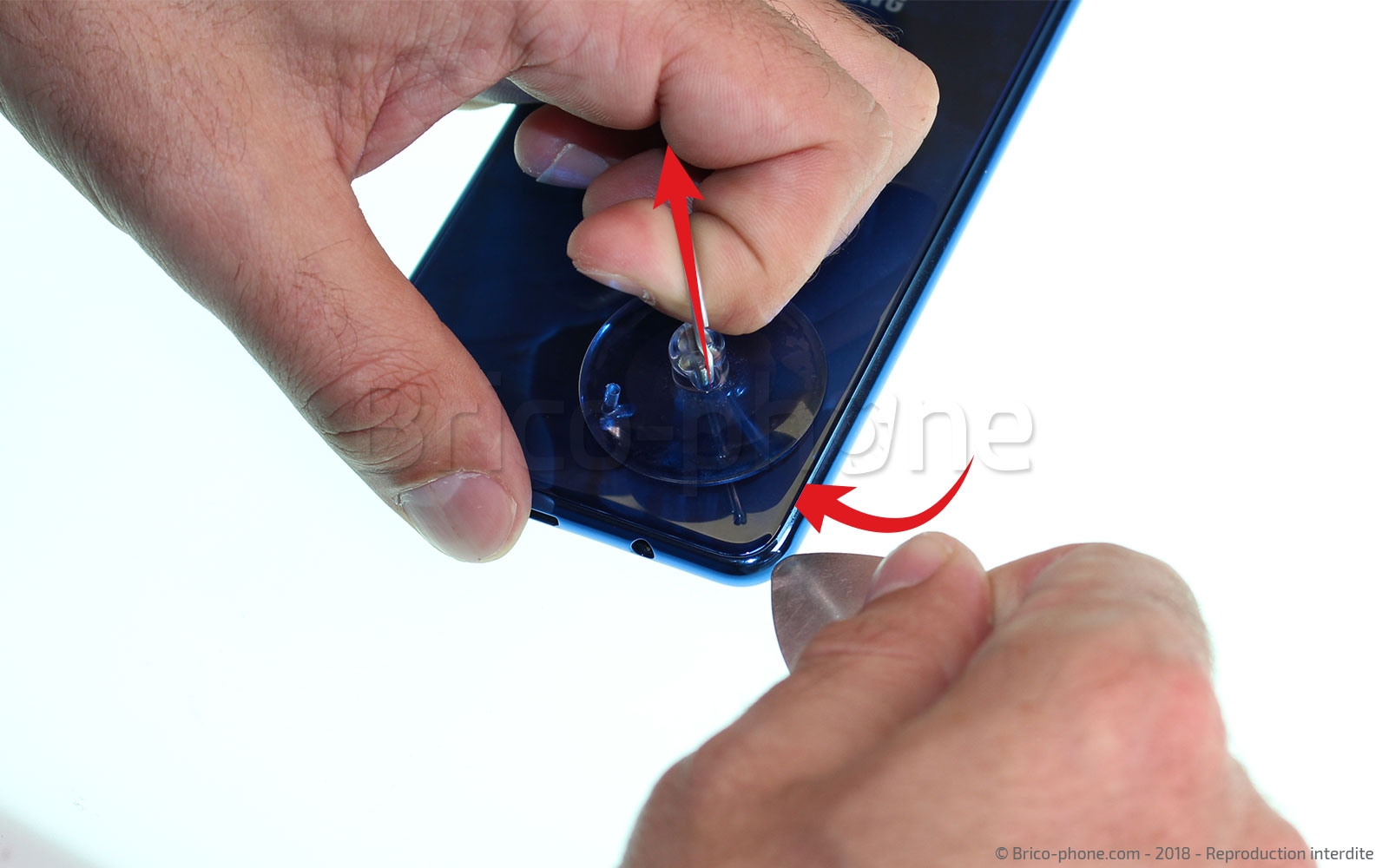 Changement de vitre arrière sur Galaxy A7 2018 photo 1