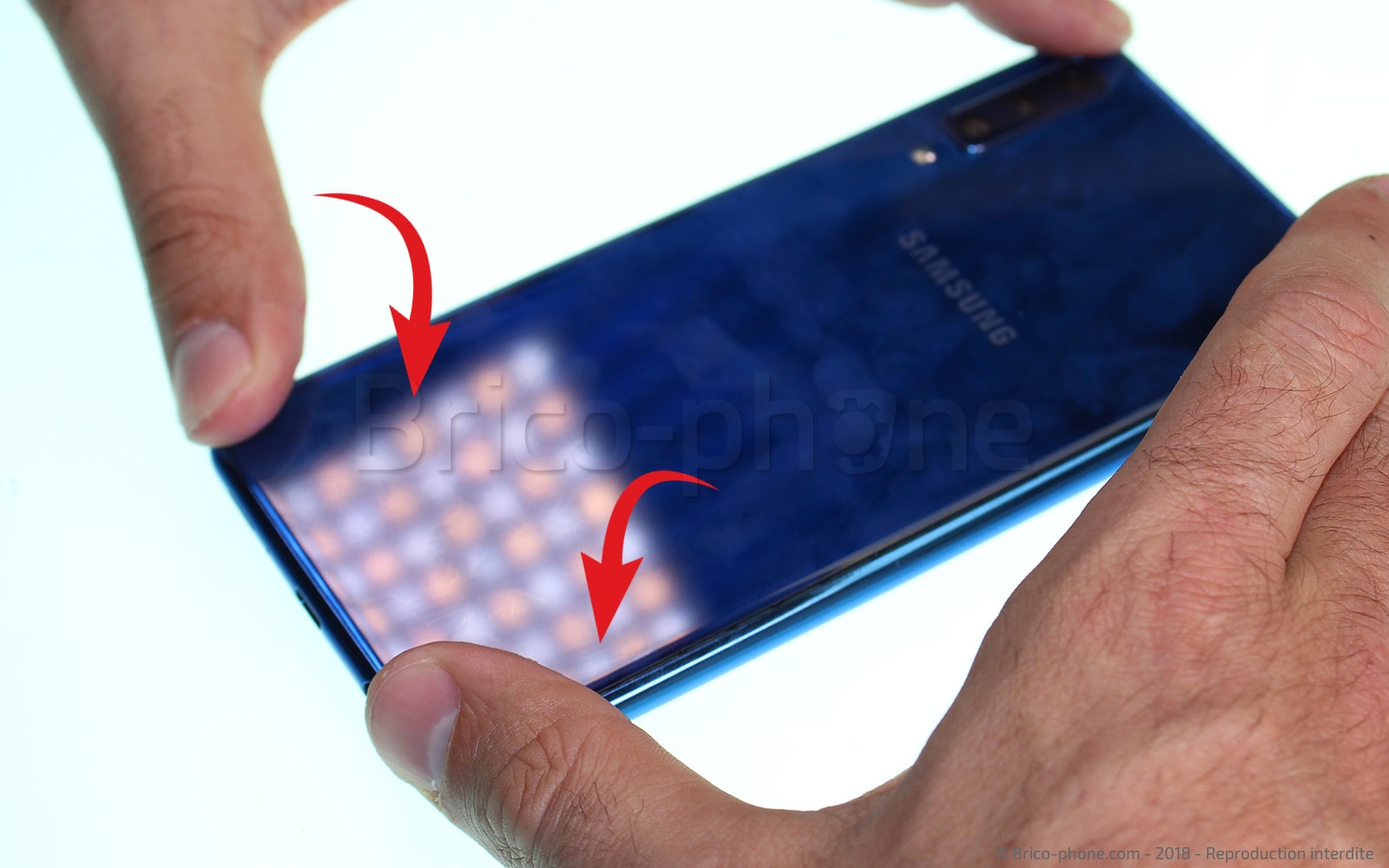 Changement de connecteur de charge sur Galaxy A7 2018 photo 3