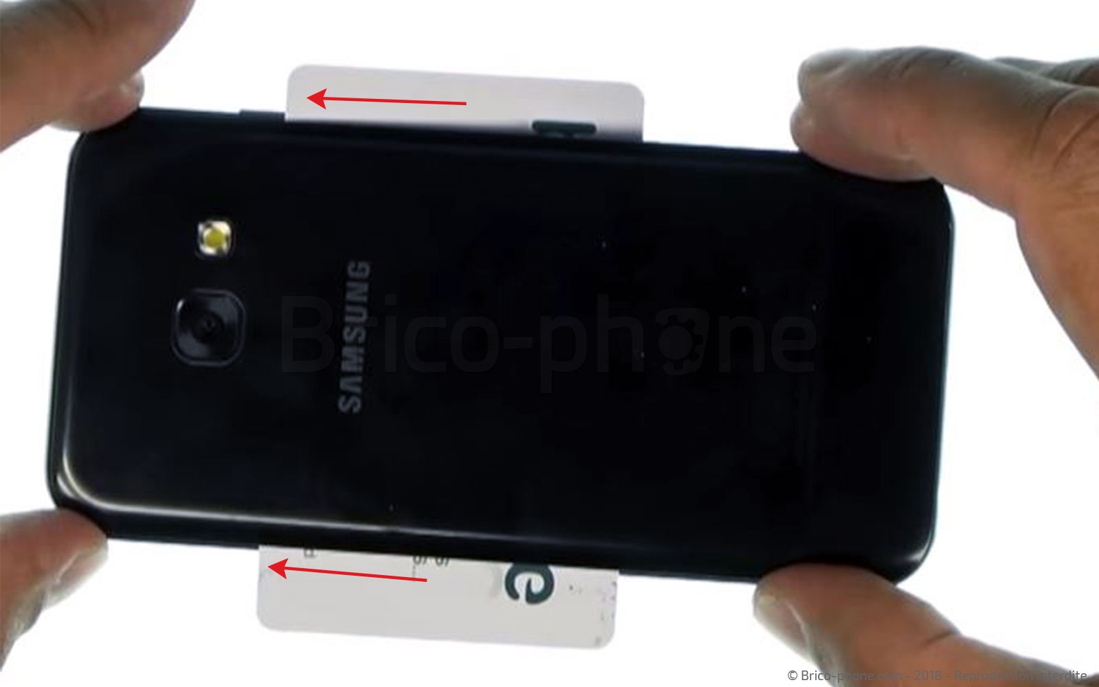 Changement d'écran (vitre+AMOLED) sur Galaxy A3 2017 photo 1