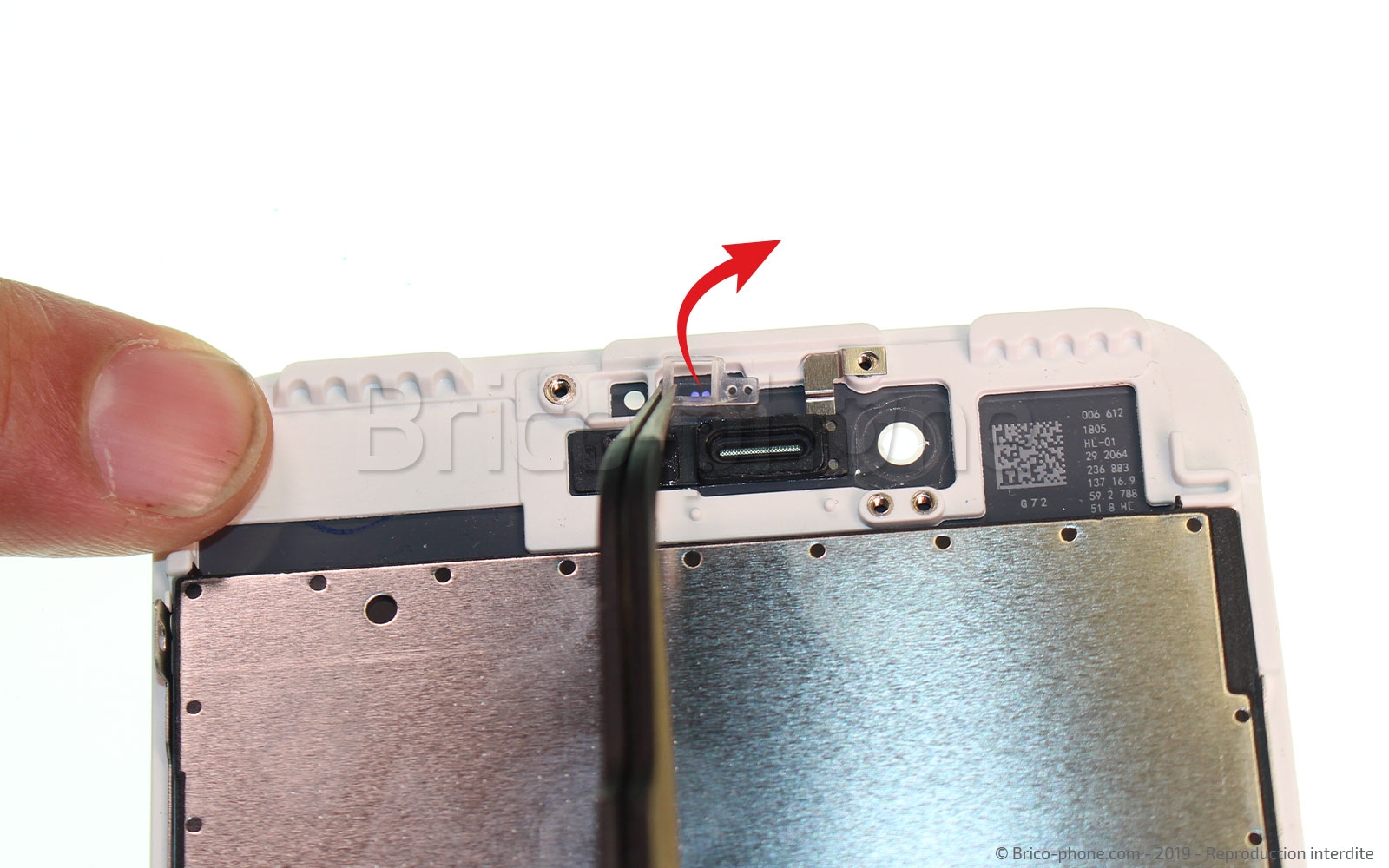 Changement d'écran (vitre+LCD) sans éléments prémontés sur iPhone 7 Plus photo 3