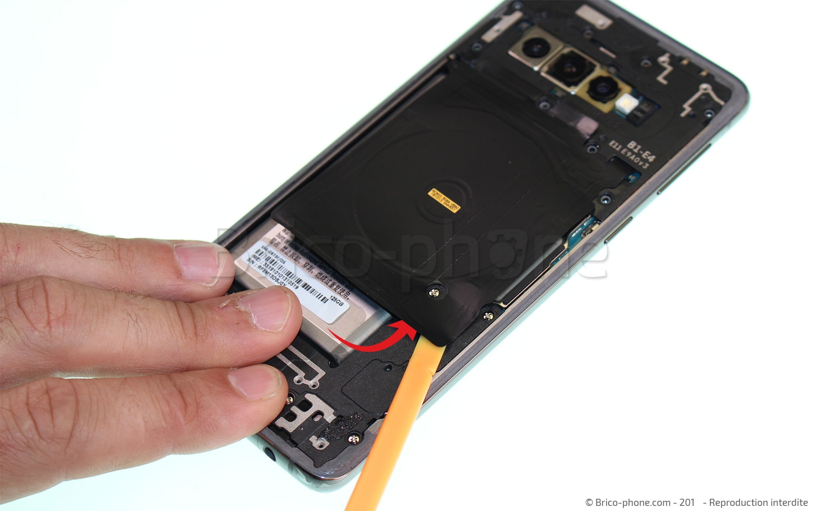 Changement de bloc écran sur Galaxy S10 photo 2