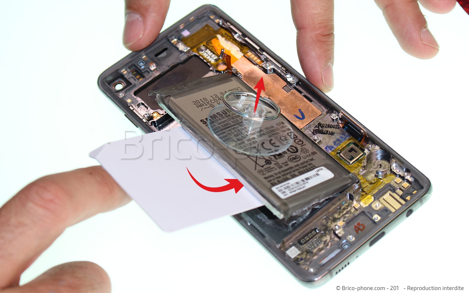 Changement de bloc écran sur Galaxy S10 photo 3