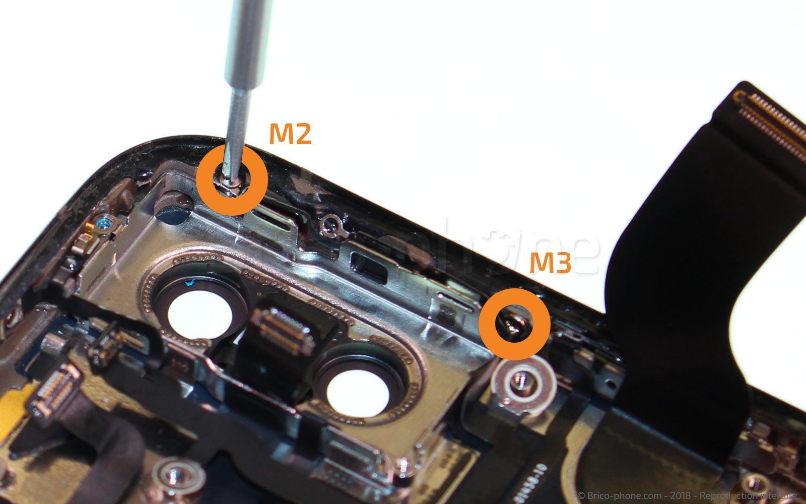 Démontage complet sur iPhone XS photo 2