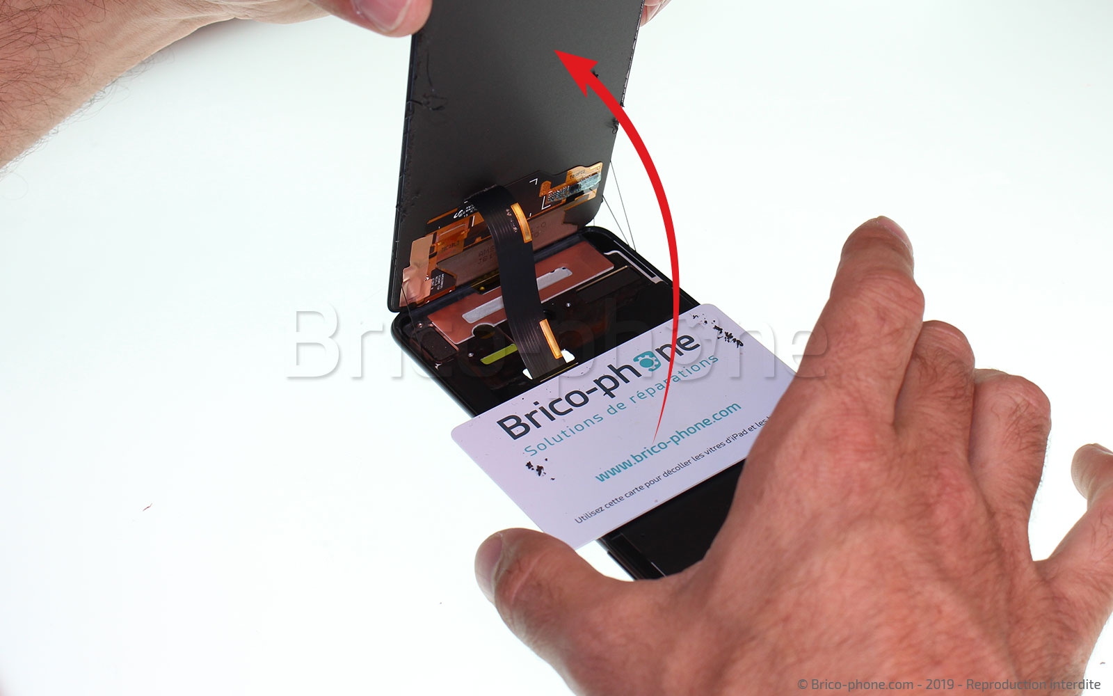 Changement d'écran (vitre+LCD) sur Mi 9 photo 1