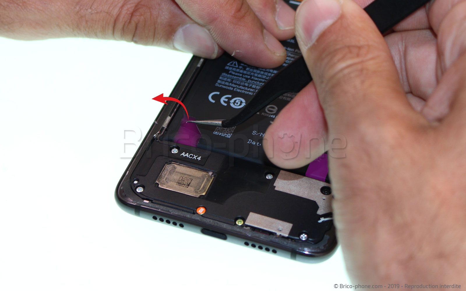 Changement de Batterie sur Mi 9 photo 1