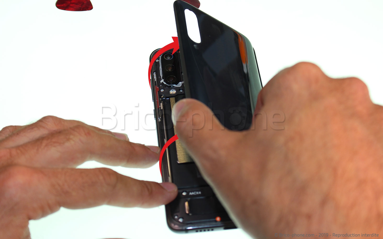 Changement du connecteur de charge sur Mi 9 photo 1