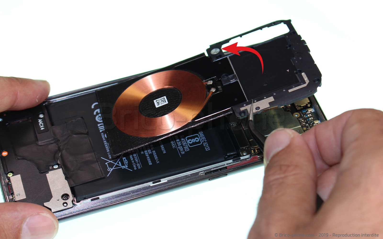 Changement du connecteur de charge sur Mi 9 photo 3