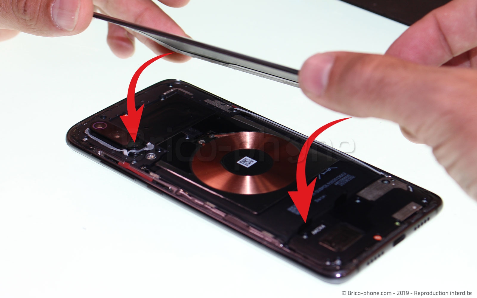 Changement du connecteur de charge sur Mi 9 photo 2