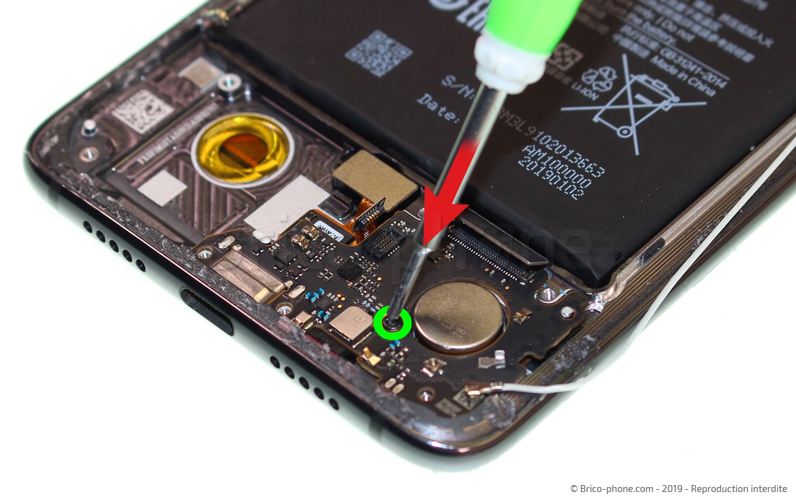 Changement du connecteur de charge sur Mi 9 photo 4