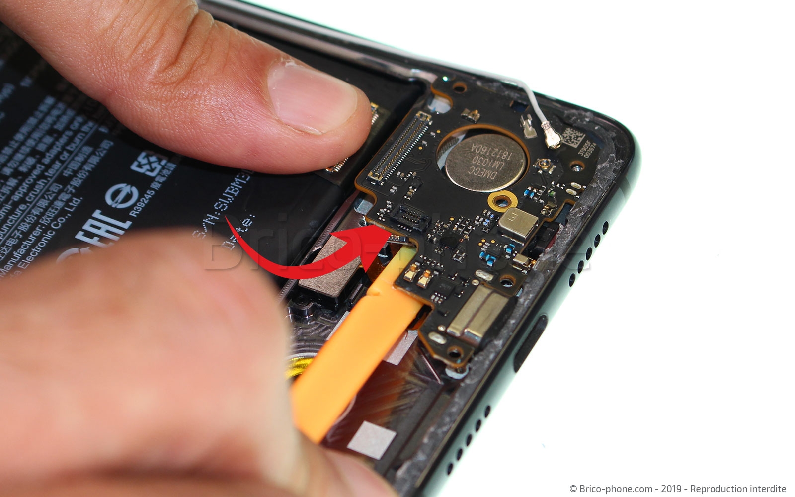 Changement du connecteur de charge sur Mi 9 photo 1