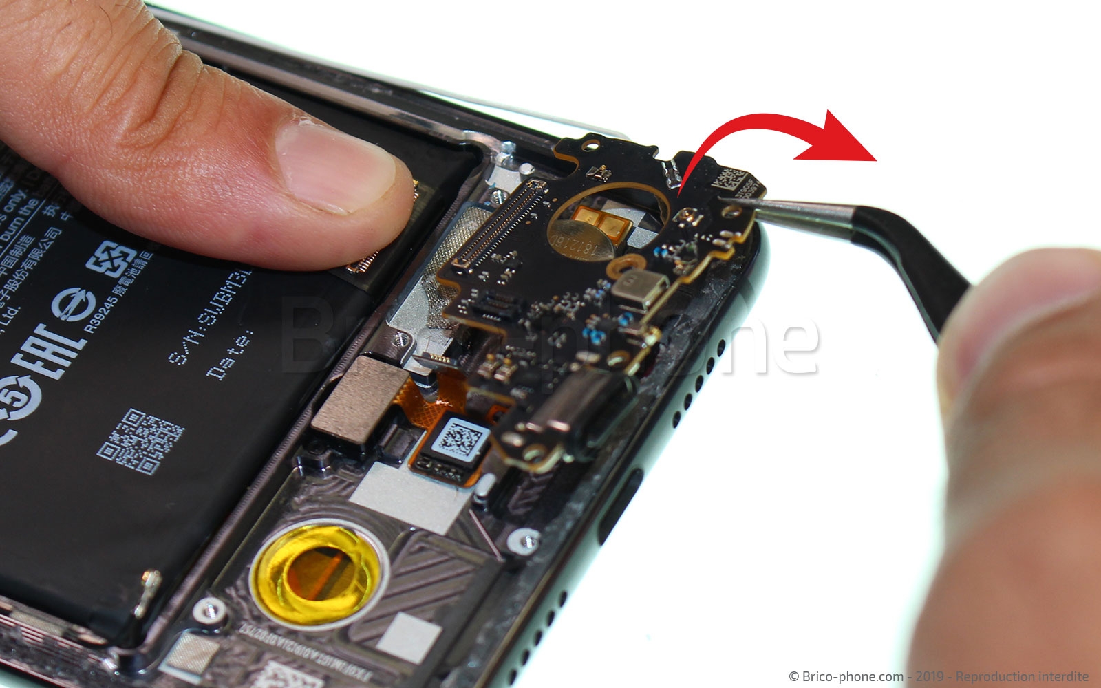 Changement du connecteur de charge sur Mi 9 photo 2