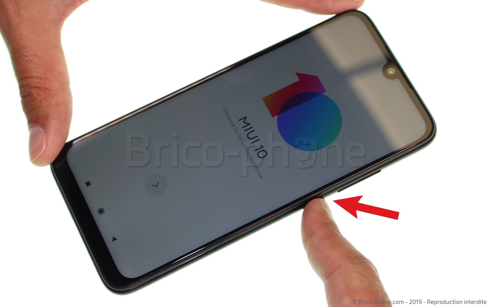 Changement de vitre arrière sur Redmi Note 7 photo 1