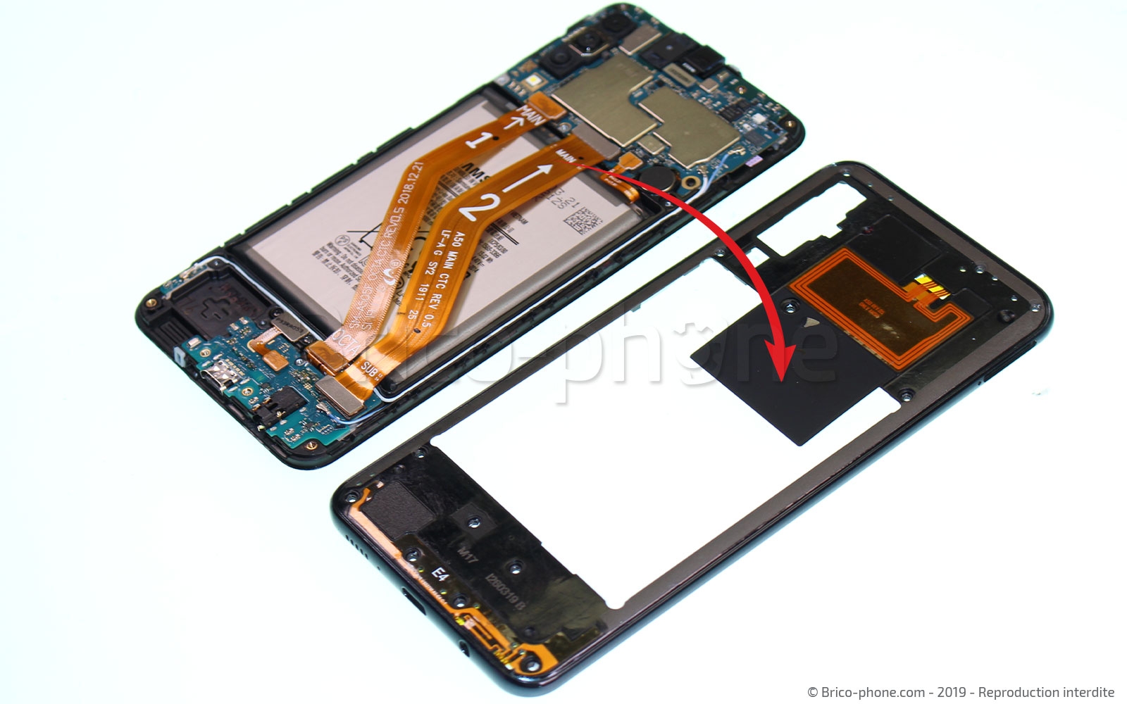 Changement d'écran vitre et LCD sur Galaxy A50 photo 4