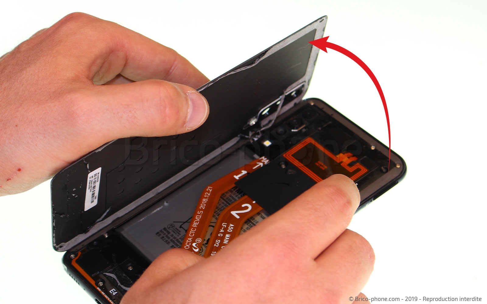 Changement de la vitre arrière sur Galaxy A50 photo 1